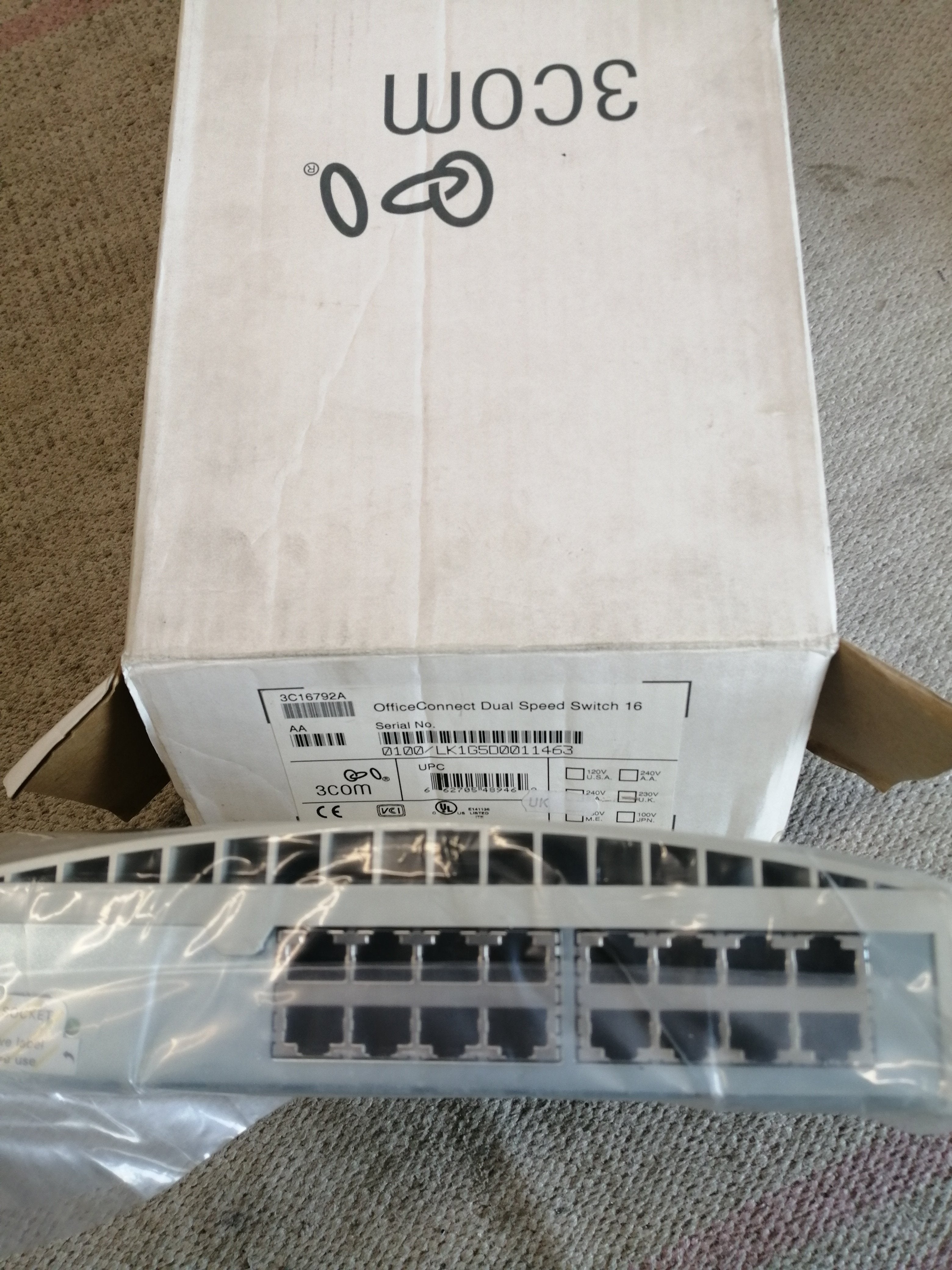 3COM, OfficeConnect Dual Speed Switch 16 ( 3C16792A   3Com )