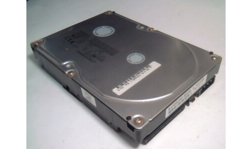 Quantum 4GB SCSI 68 Pin 7200rpm 3.5in HDD ( PX04W011 ) REF