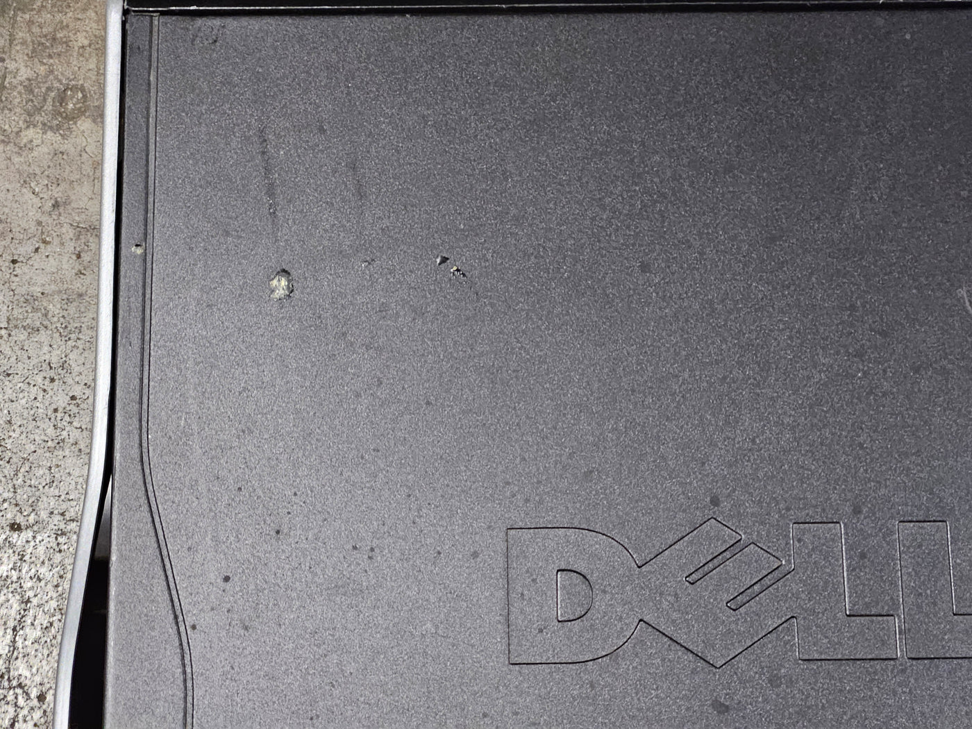 Dell Precision T5500 4GB RAM Xeon X5687 3.6GHz NO OS NO HDD DVI + Dual DP Port Nvidia Quadro Win7Pro COA present ( DCTA ) USED
