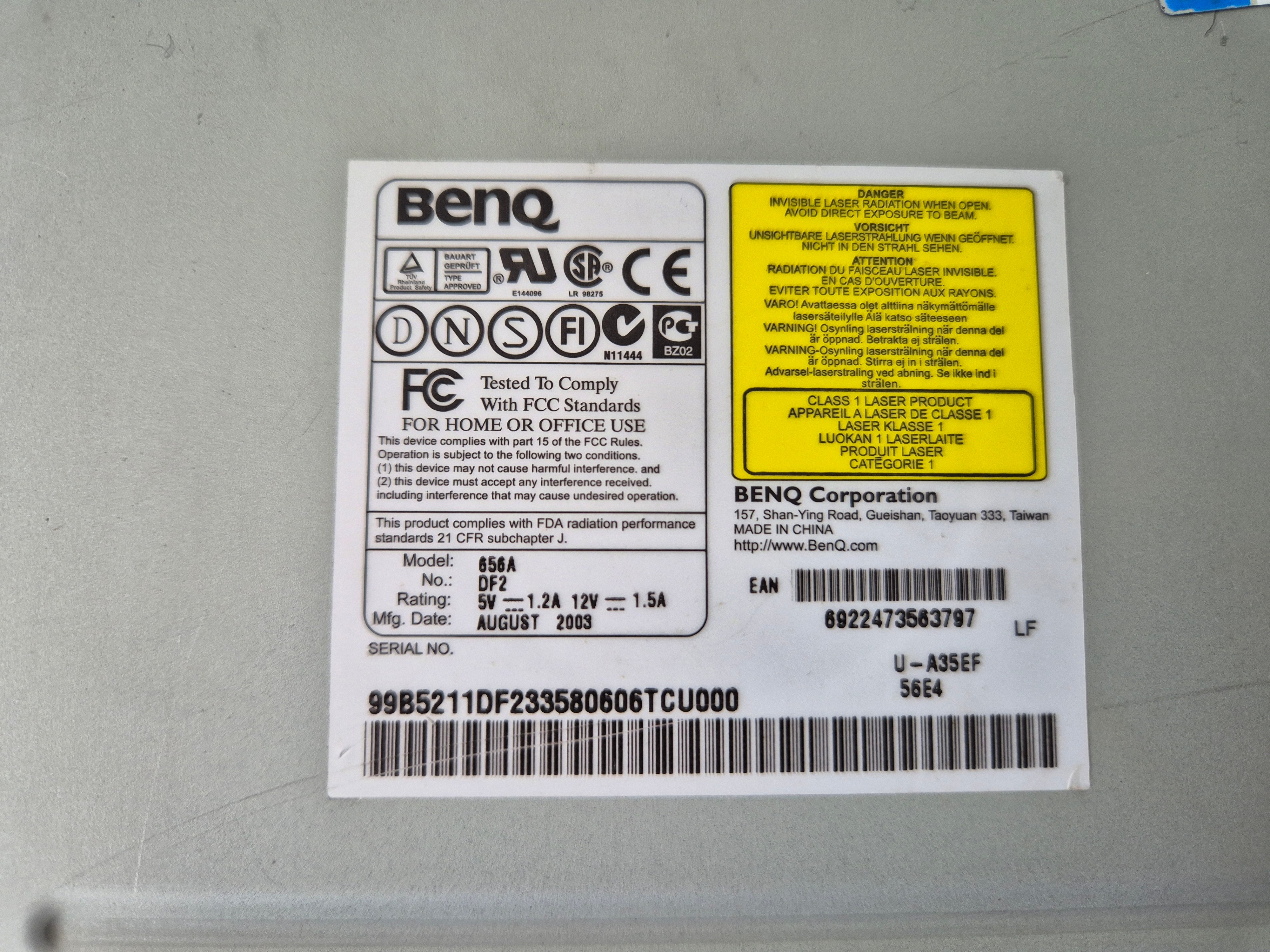 BenQ 656A 56x IDE 5.25" Beige Internal CD-ROM Drive ( 656A DF2 ) USED