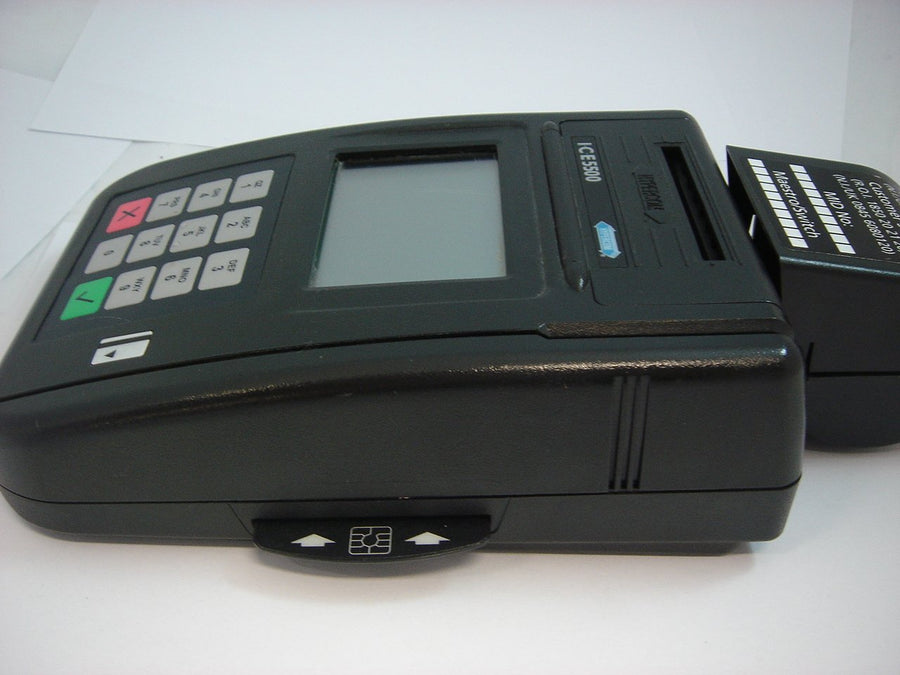 ICE-5500 - Hypercom Credit Card Terminal with Till Roll Holder. No PS - ASIS