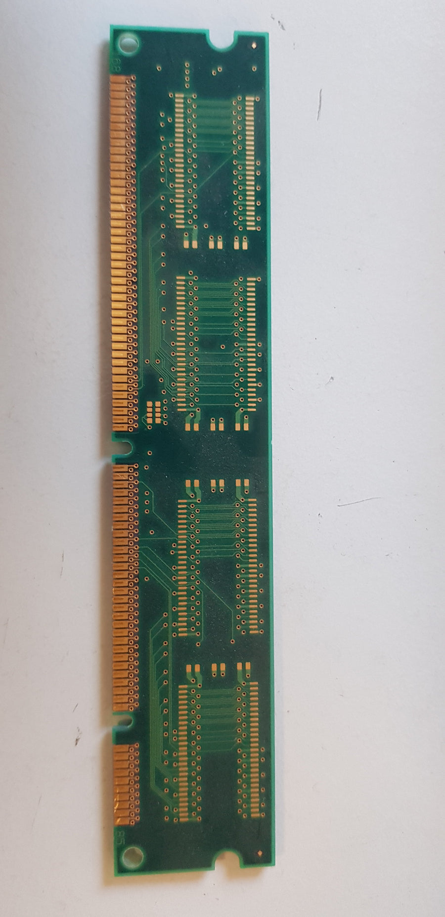 Generic / HP 32MB 168 Pin PC100 SDRAM (HB52C48EM-10 / 1818-7098)