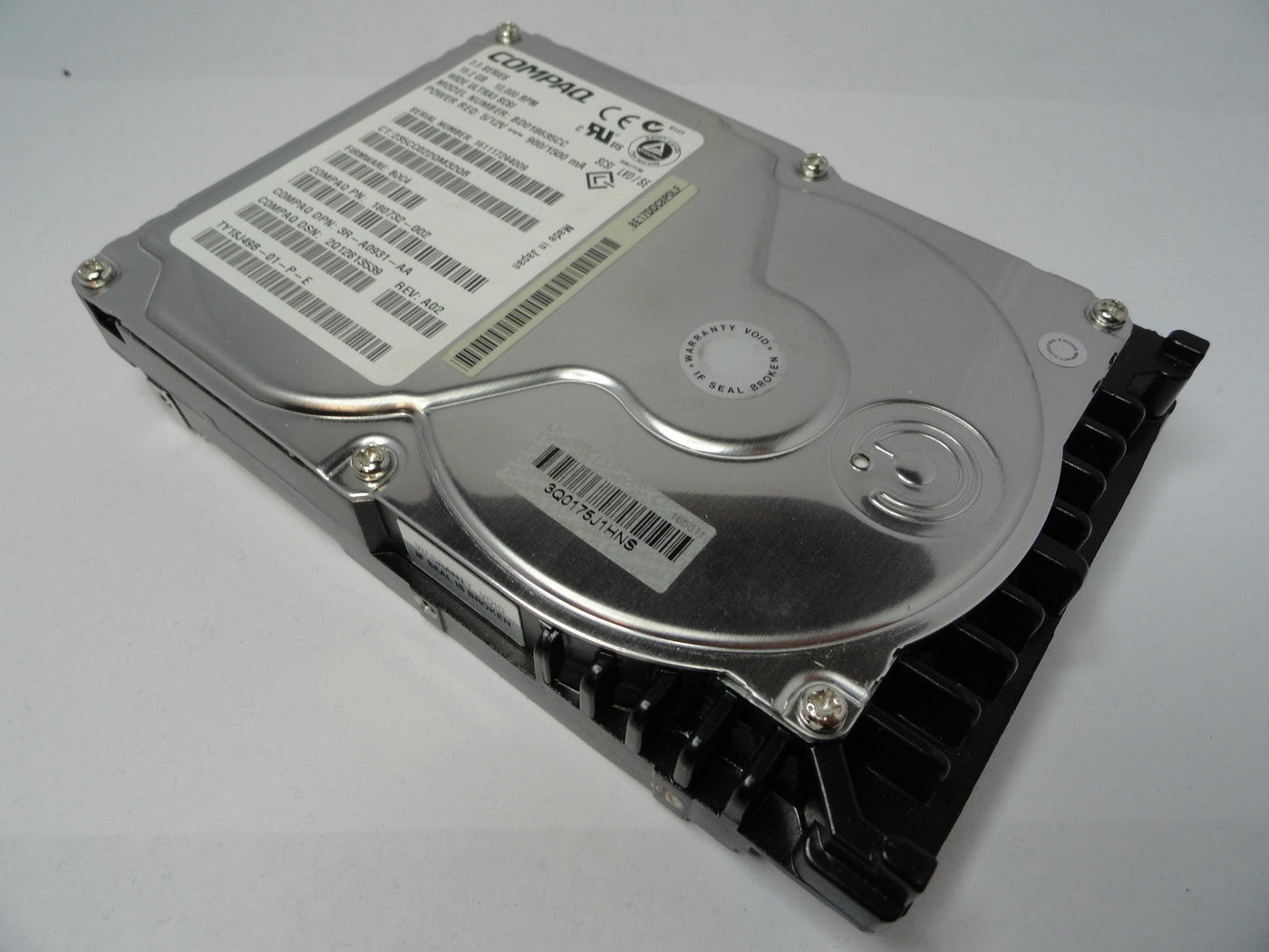 PR18977_TY18J49B_Quantum Compaq 18.2Gb SCSI 80 Pin 10Krpm 3.5in HDD - Image3