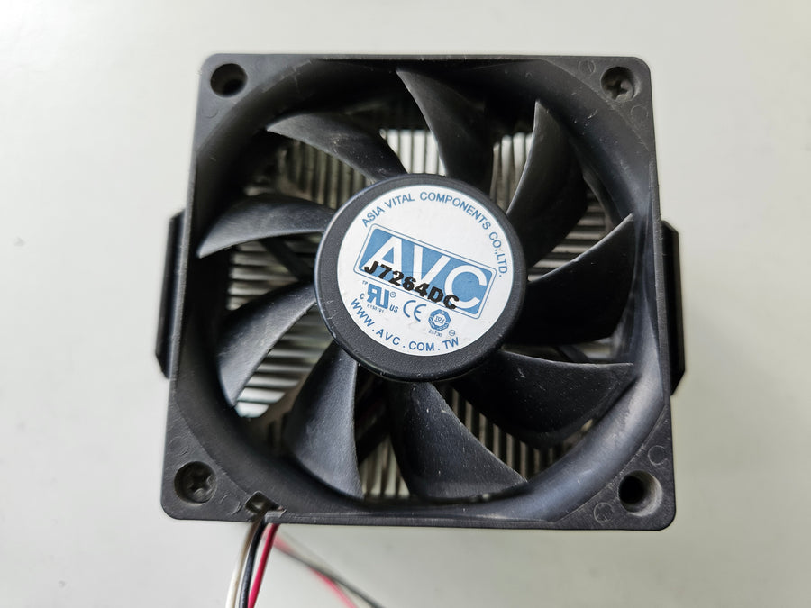 AVC 12V Socket 478 CPU Cooling Fan with Heatsink ( 6953220200 ) USED