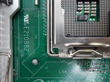 PR19139_E210882_Intel E210882 LGA775 Socket Motherboard - Image3