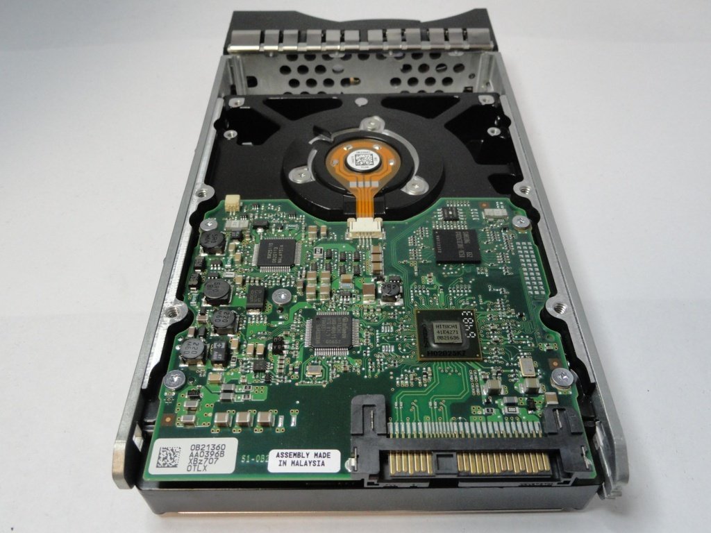 PR20082_0B20994_Hitachi IBM 146.8GB SAS 15Krpm 3.5in HDD - Image2
