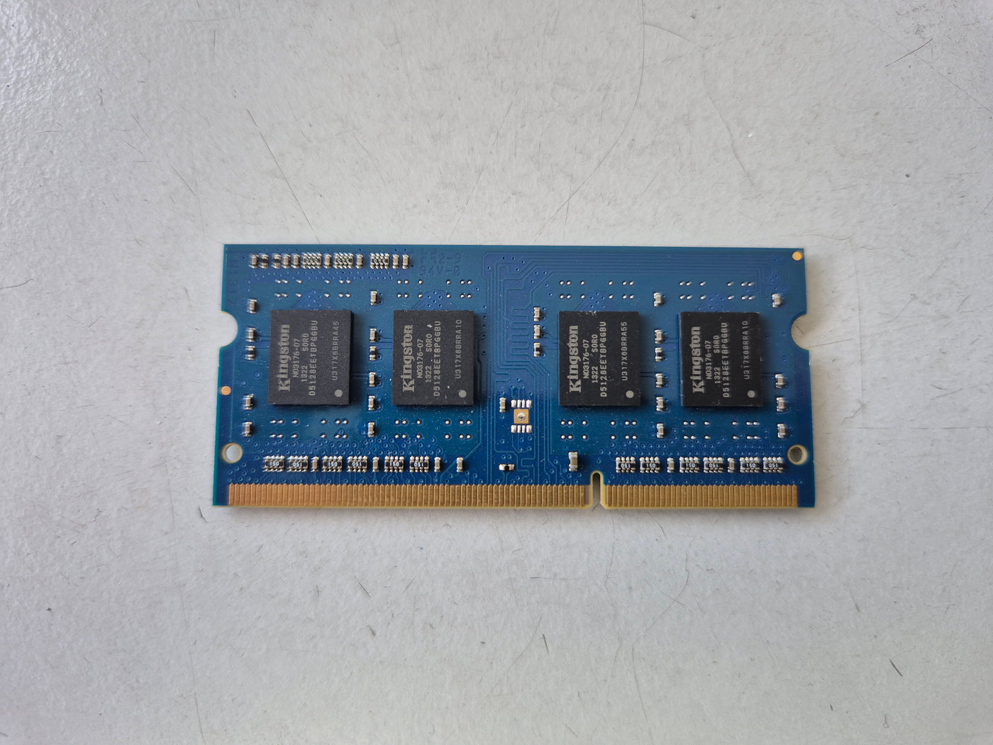 Kingston 4GB PC3-12800 DDR3-1600MHz non-ECC Unbuffered CL11 204-Pin SoDimm ( ACR16D3LS1KBG/4G 9995417-E07.A00G ) REF