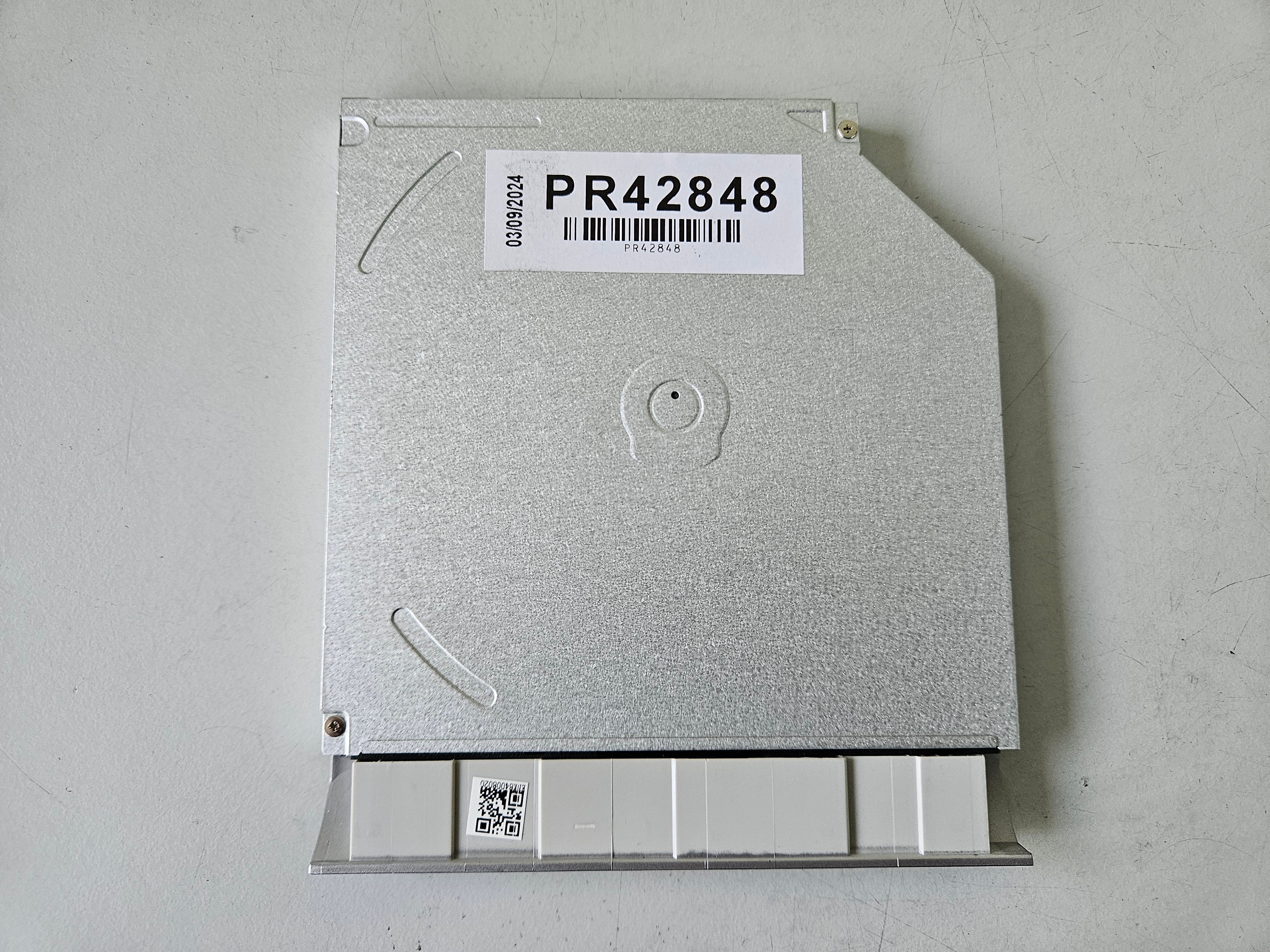 HP Super-Multi 8x DVD/CD Re-writable Slim 9mm SATA Optical Drive ( DA-8AESH-13B 801352-HC2 ) REF