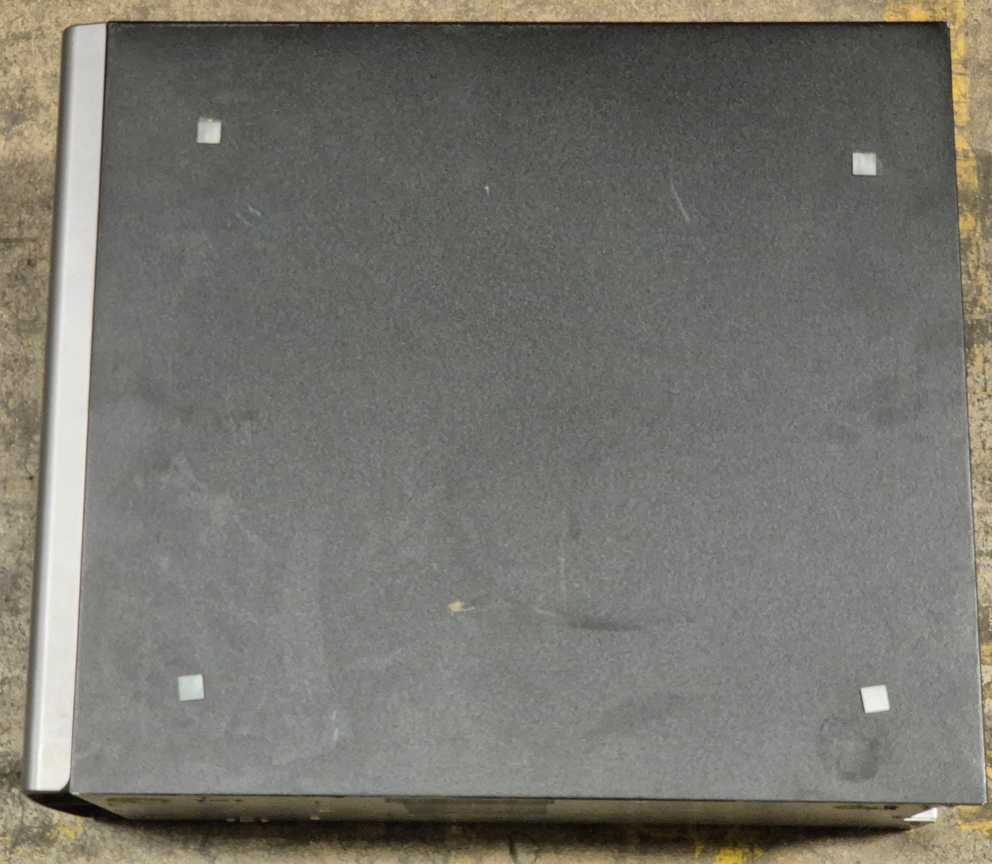 Dell PowerEdge 840 Workstation DVD 2GB RAM Xeon 2.66GHz NO OS NO HDD WinSVR 2008 COA ( MVT01 ) USED