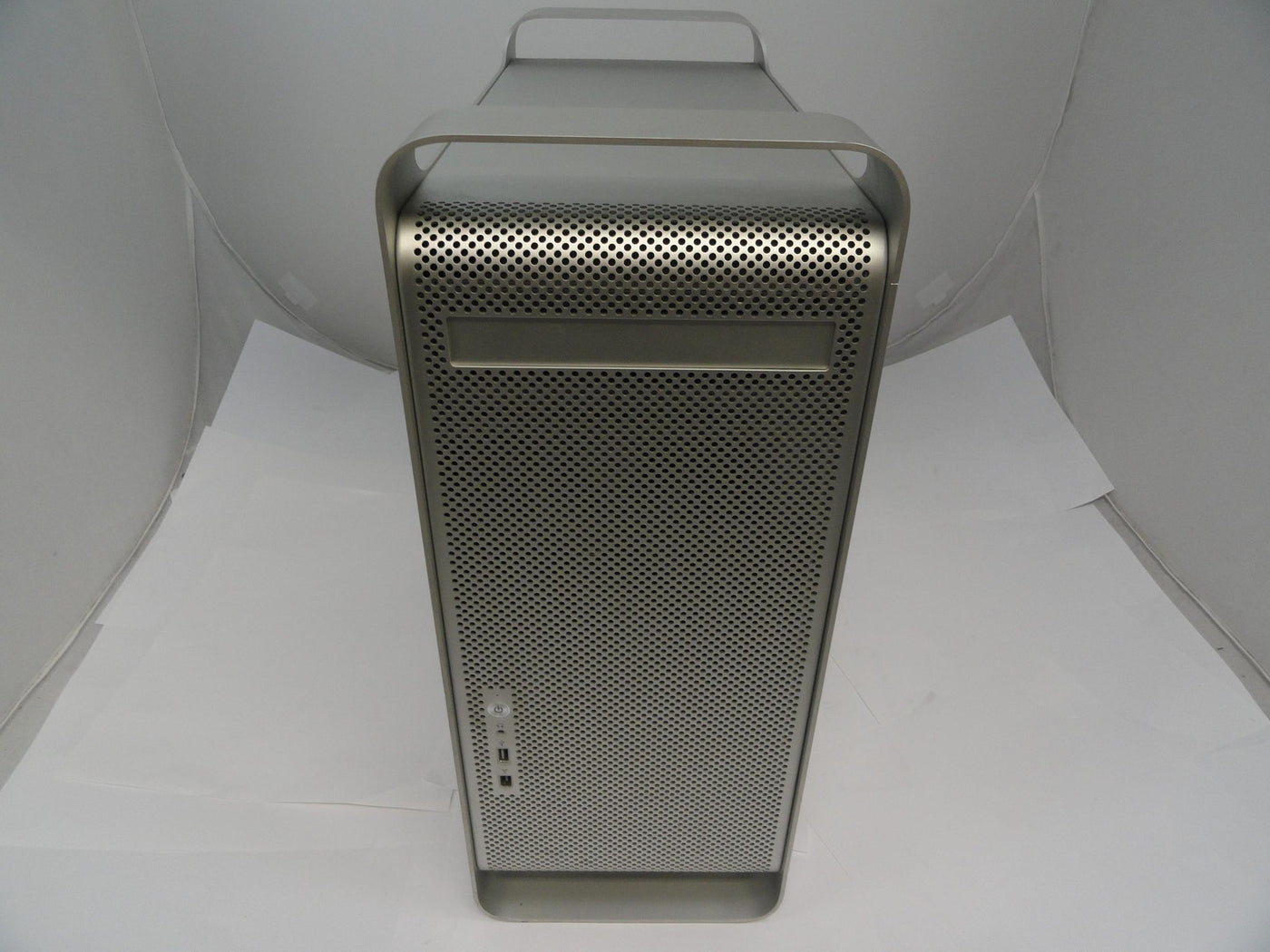 M9591LL/A - Apple Power Mac G5 2.3GHz Dual Core CPU 4.5Gb On-Board RAM 250Gb HDD - USED