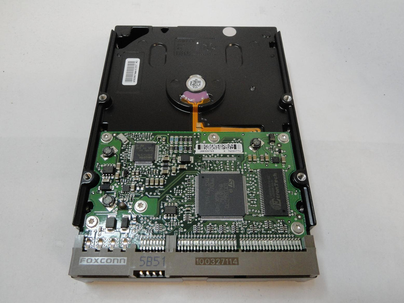 PR03601_9Y7289-020_Seagate 200Gb IDE 7200rpm 3.5in HDD - Image2