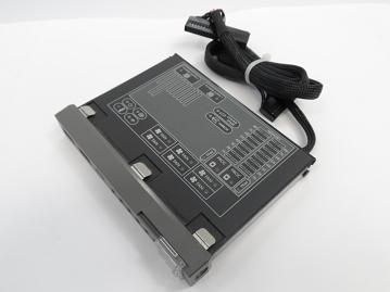PR10788_409427-001_HP ML370 G5 Server Control Panel - Image3