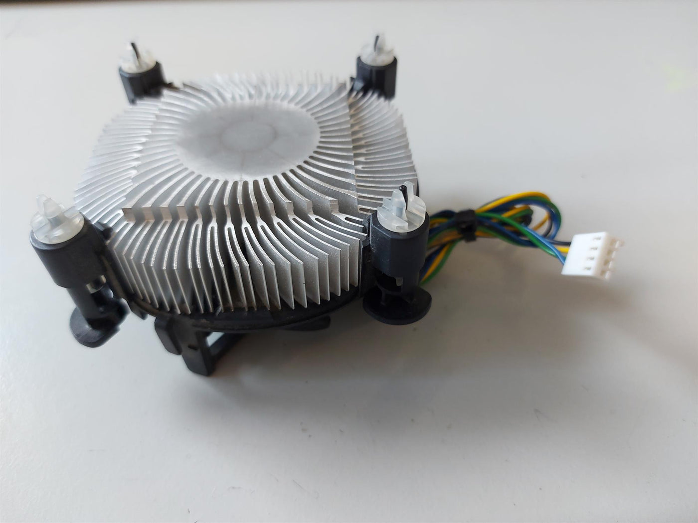 Intel Delta Heatsink & Fan for Core 2 Duo LGA775 ( E33681-001 DTC-AAT08 )(REF)