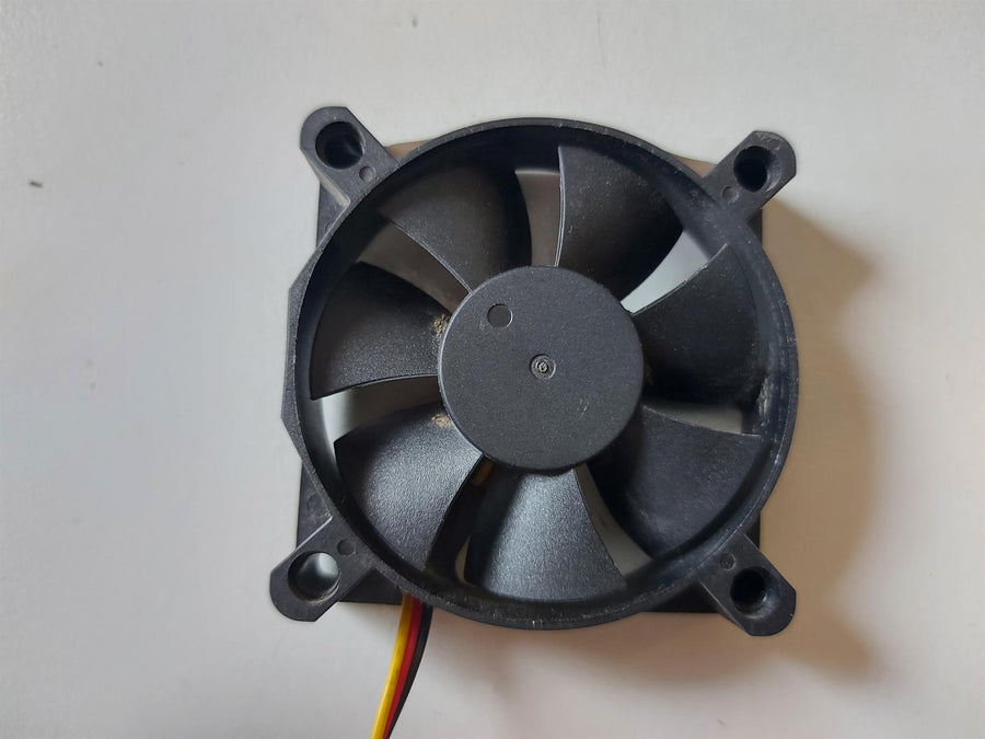 Evercool 12V Internal sleeve bearing Case Cooling Fan (EC6015LL12SA)