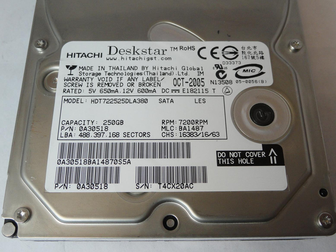 PR22393_0A30518_Hitachi 250GB SATA 7200rpm 3.5in HDD - Image3