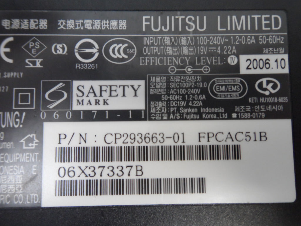 PR18113_CP293663-01_Fujitsu/Siemens CP293663-01 DC19V 4.22A Laptop PSU - Image3