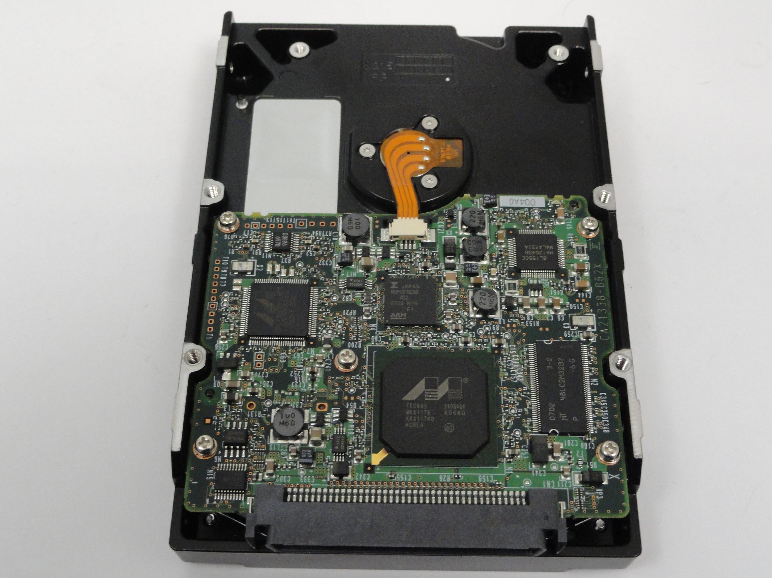 PR21710_CA06550-B400_Fujitsu 300Gb SCSI 80 Pin 10Krpm 3.5in HDD - Image2
