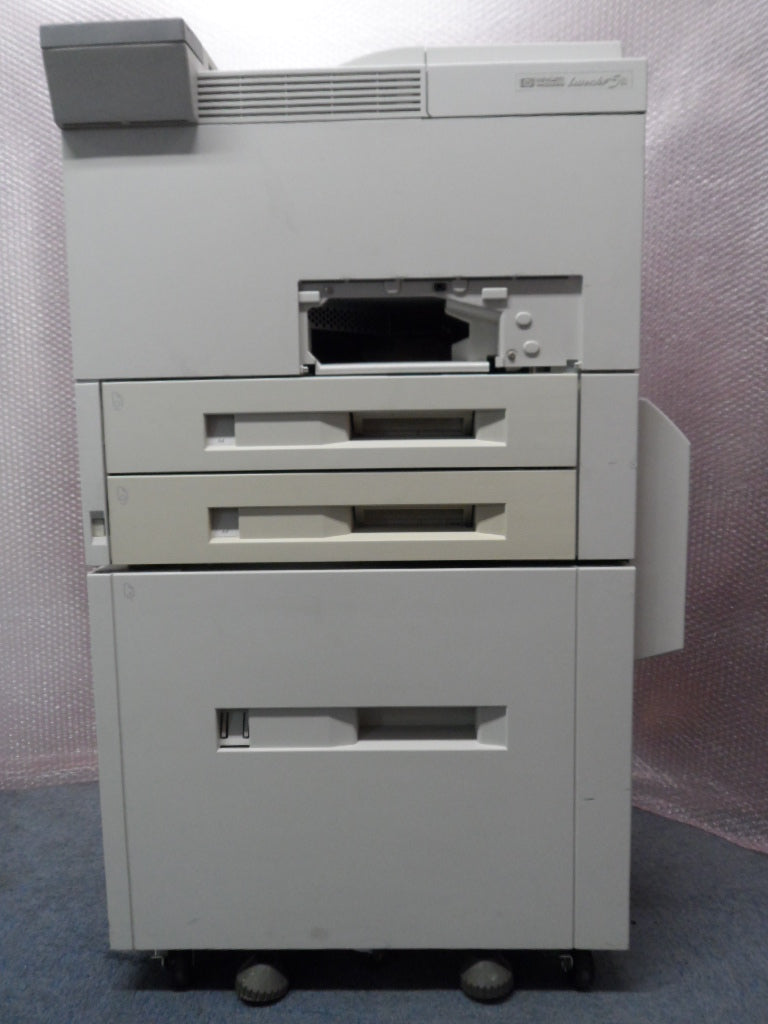 PR19049_C3166A_HP LaserJet 5Si MX Printer + 2000 Sheet Input Tray - Image7