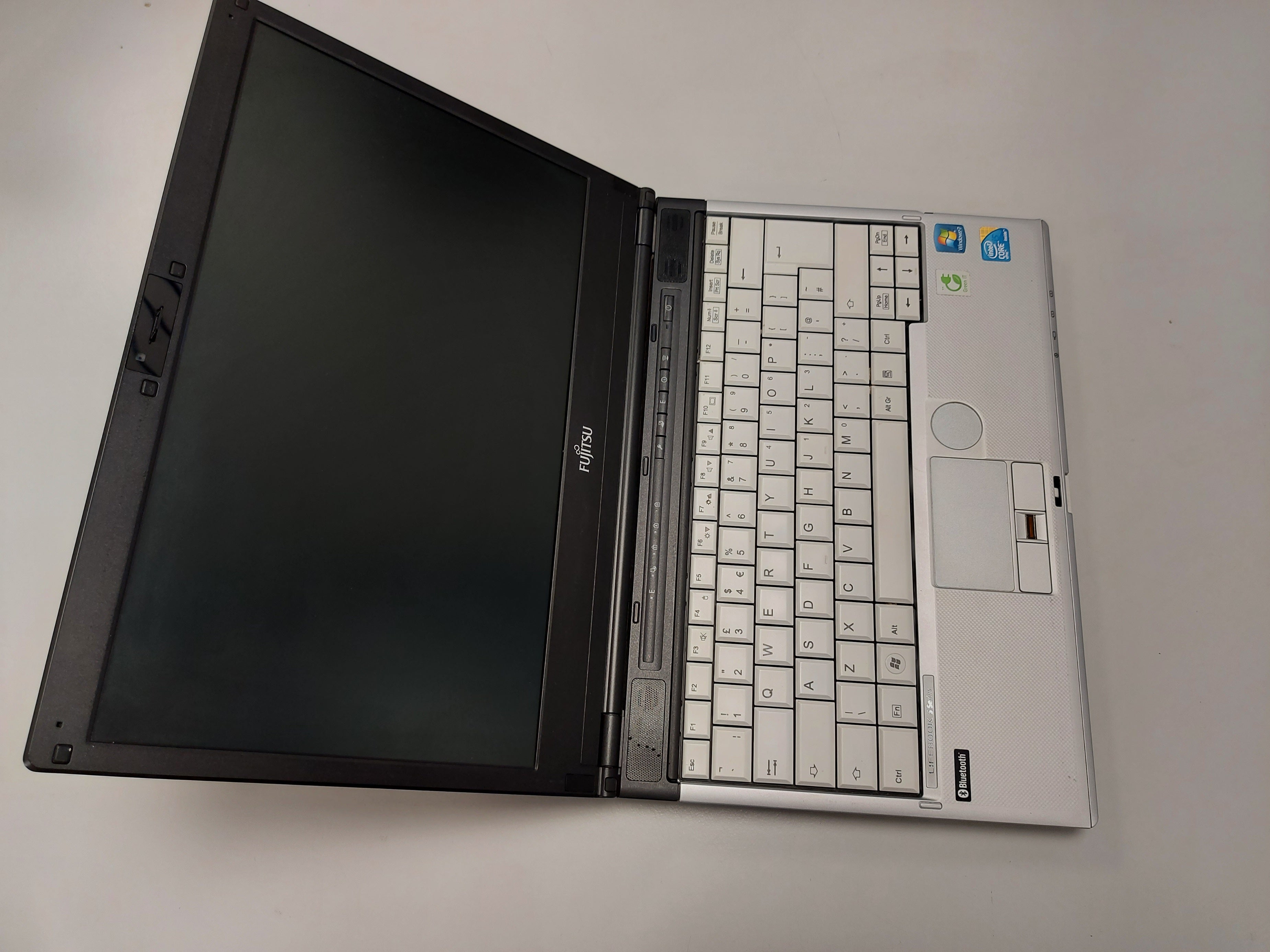Fujitsu Lifebook S Series S760 320GB HDD Core i5 4GB RAM 13.3" Laptop ( CP478893-01 VFY:S7600MF041GB ) USED    