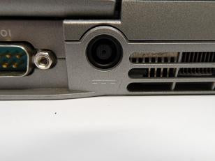 PR20205_03U652_Dell D600 Latitude Laptop With PSU No HDD - Image9