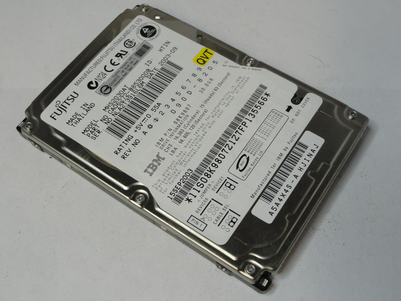 PR20266_CA06272-B853000B_Fujitsu IBM 30GB IDE 4200rpm 2.5in HDD - Image2