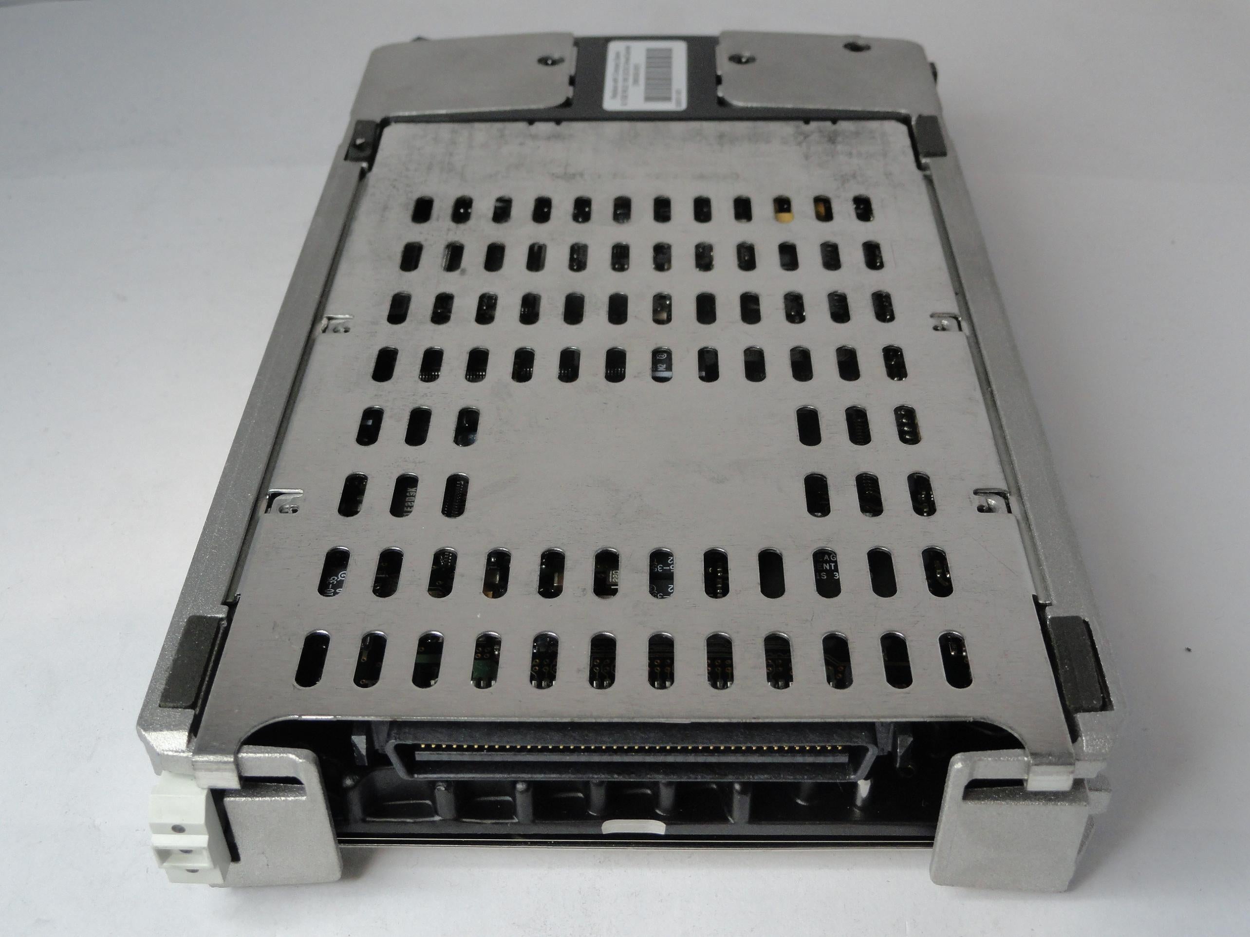 PR20484_9L9006-040_Seagate Compaq 9.1GB SCSI 80 Pin 10Krpm 3.5in HDD - Image4