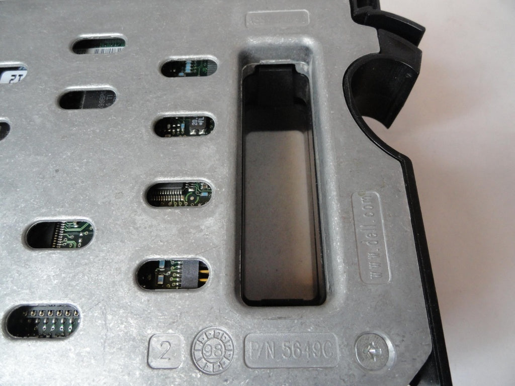 PR21811_9J9006-021_Seagate Dell 18GB SCSI 80 Pin 10Krpm 3.5in ReCert - Image3
