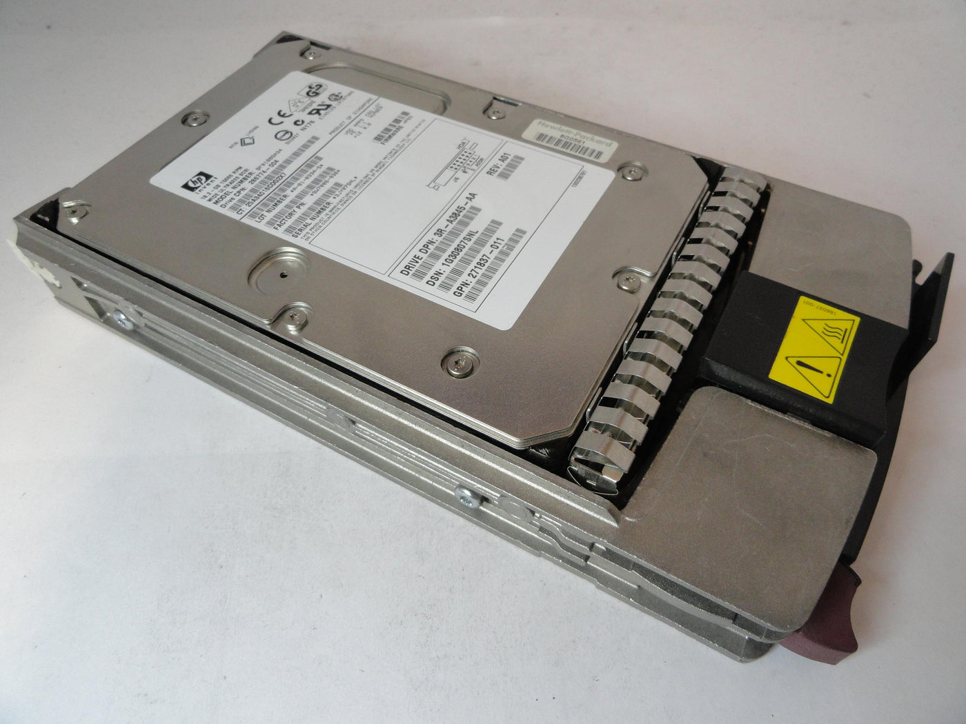 PR21813_9W7006-038_Seagate HP 18.2GB SCSI 80 Pin 15Krpm 3.5in HDD - Image2