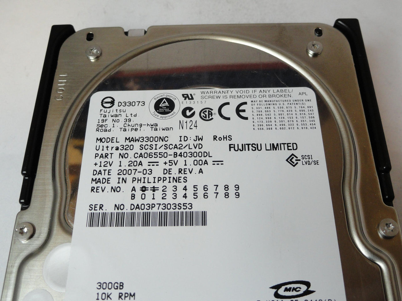 CA06550-B40300DL - Fujitsu 300GB SCSI 80Pin 10Krpm 3.5in HDD - Refurbished