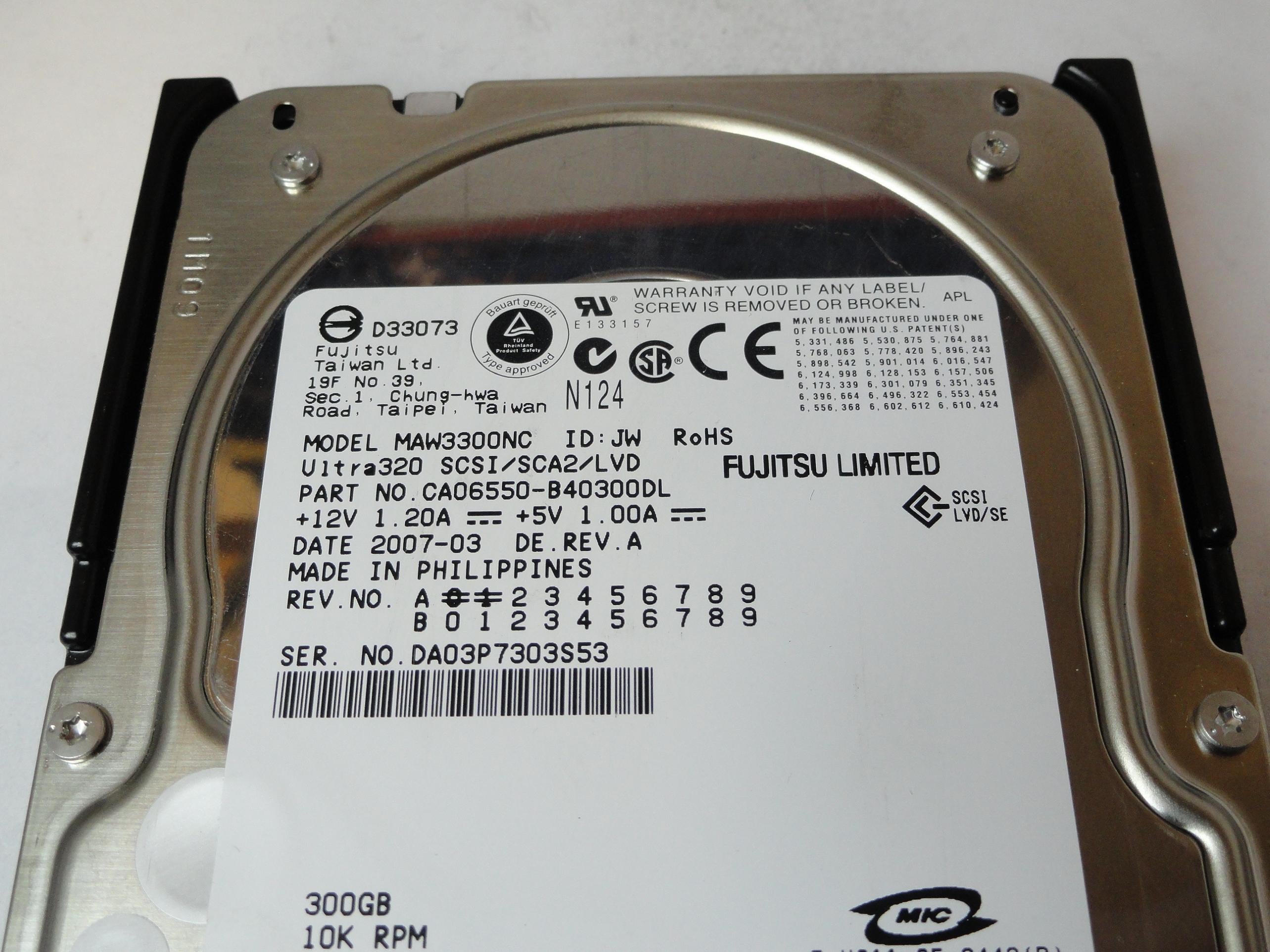 CA06550-B40300DL - Fujitsu 300GB SCSI 80Pin 10Krpm 3.5in HDD - Refurbished