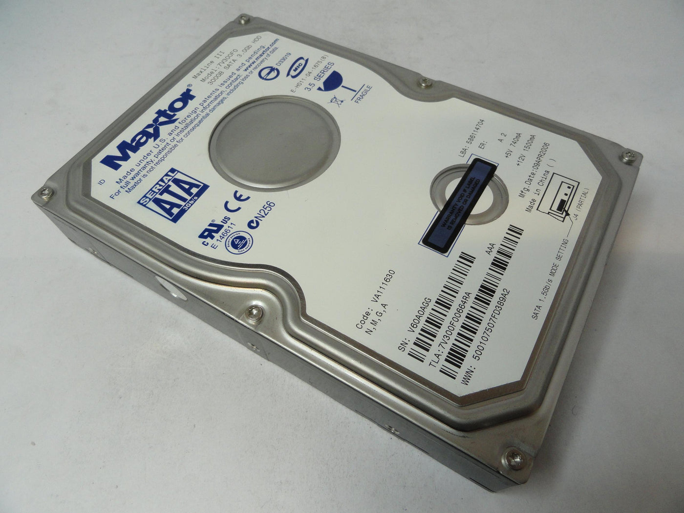 PR22063_7V300F0_Maxtor 300Gb SATA 7200rpm 3.5in HDD - Image2