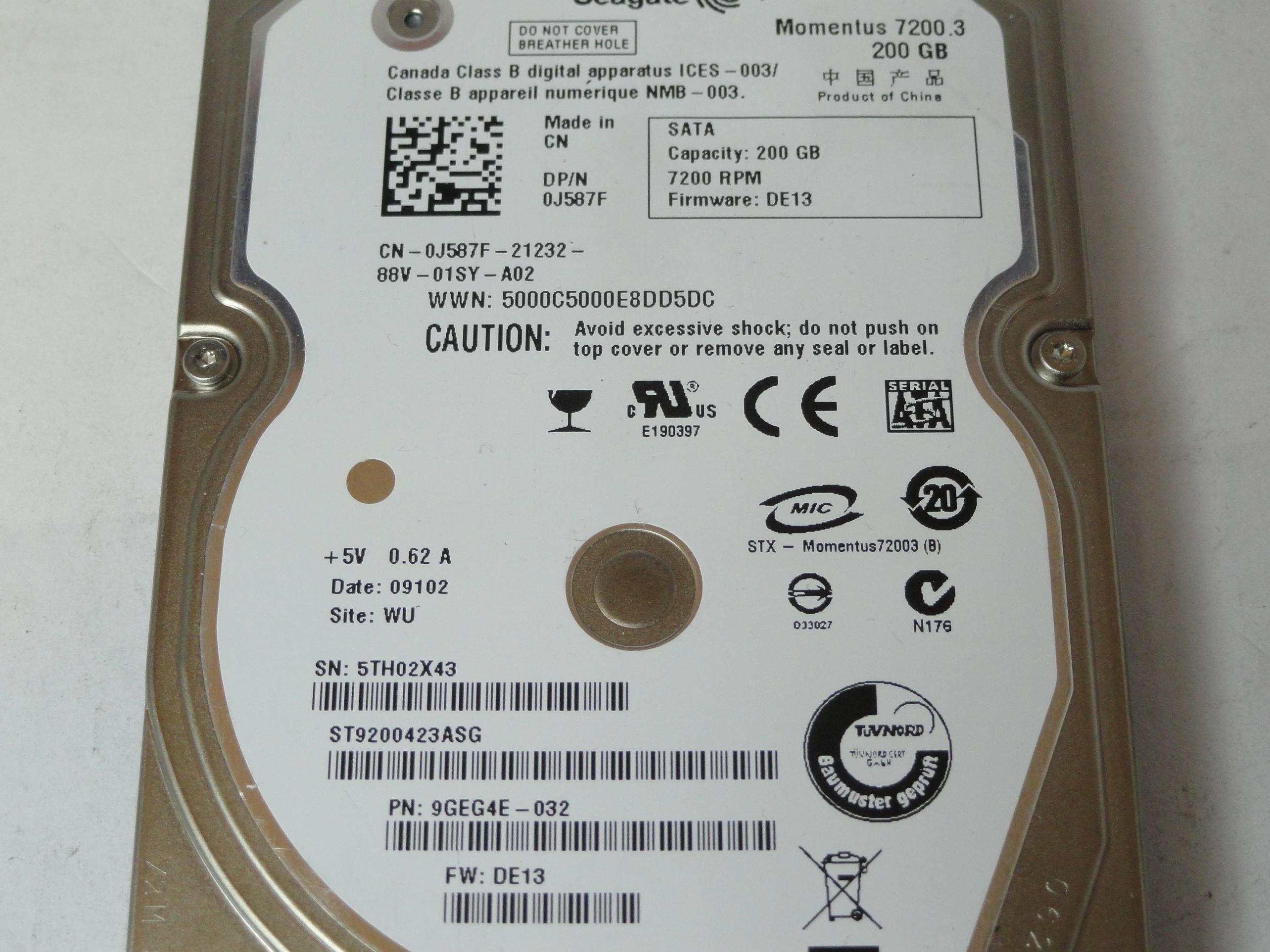 PR22716_9GEG4E-032_Seagate Dell 200Gb SATA 7200rpm 2.5in HDD - Image2