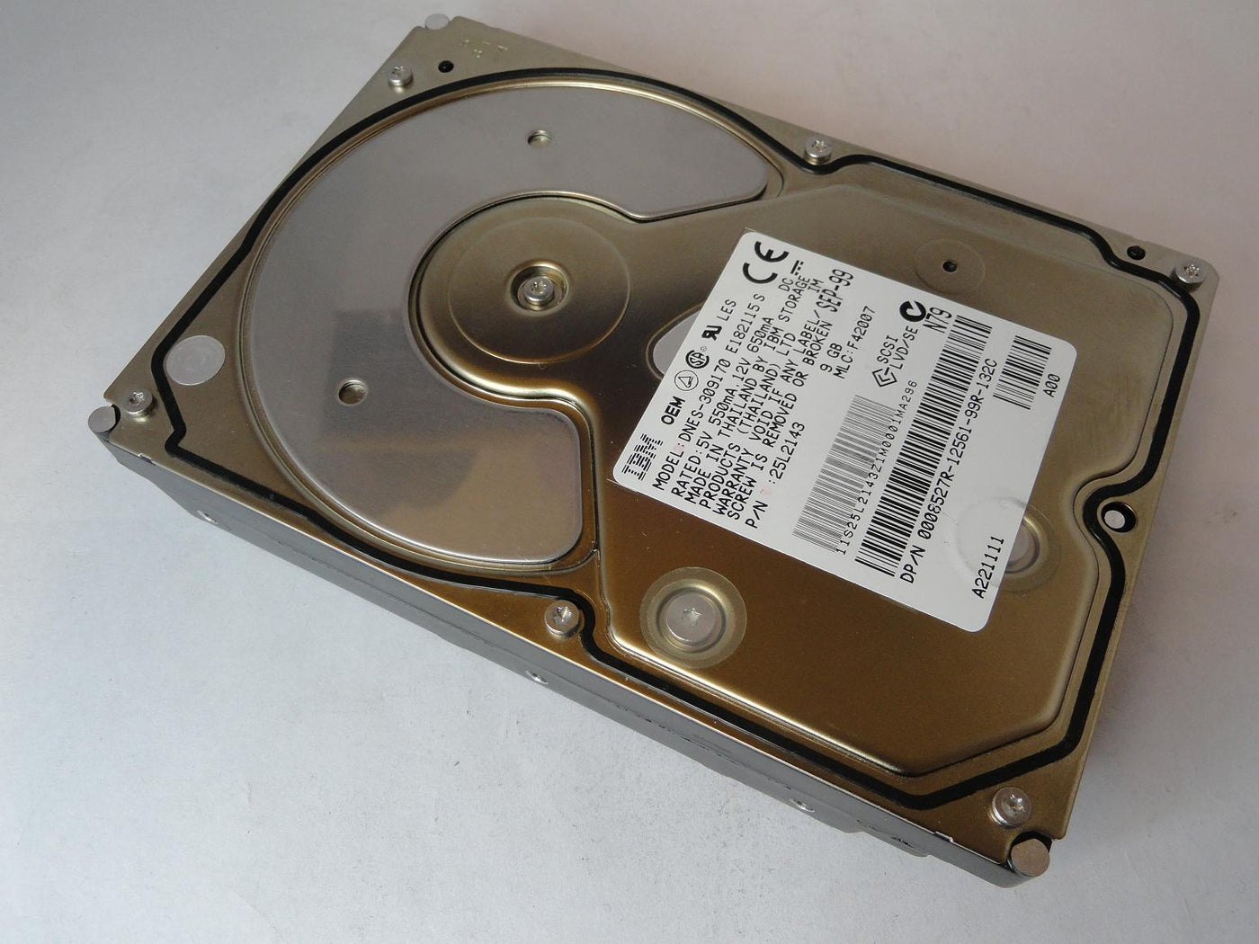 PR22998_25L2143_IBM Dell 9Gb SCSI 80 Pin 7200rpm 3.5in HDD - Image3