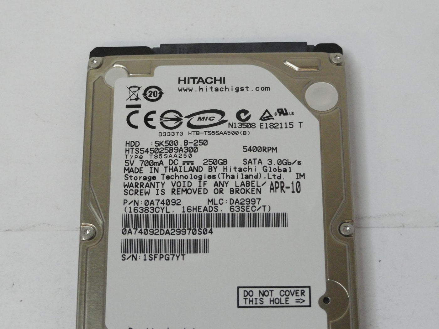 PR24676_0A74092_Hitachi 250GB SATA 5400rpm 2.5in HDD - Image3