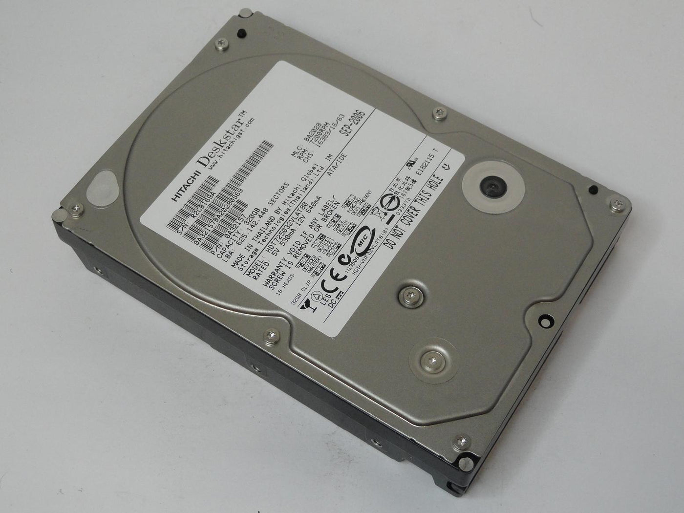 0A32157 - Hitachi 320GB IDE 7200rpm 3.5in HDD - Refurbished