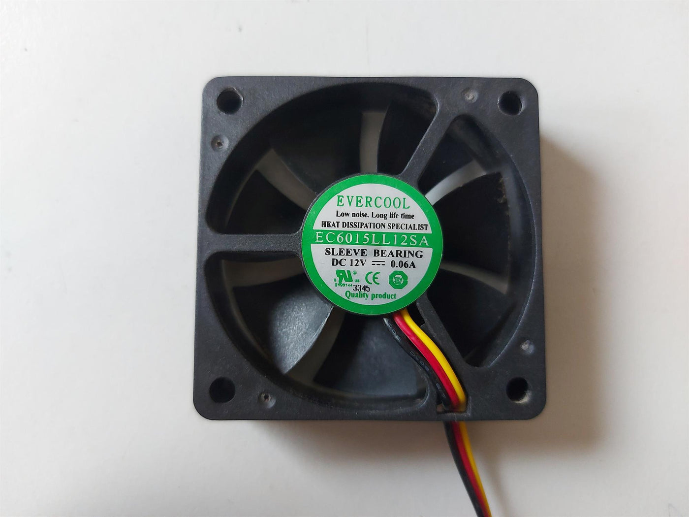 Evercool 12V Internal sleeve bearing Case Cooling Fan (EC6015LL12SA)