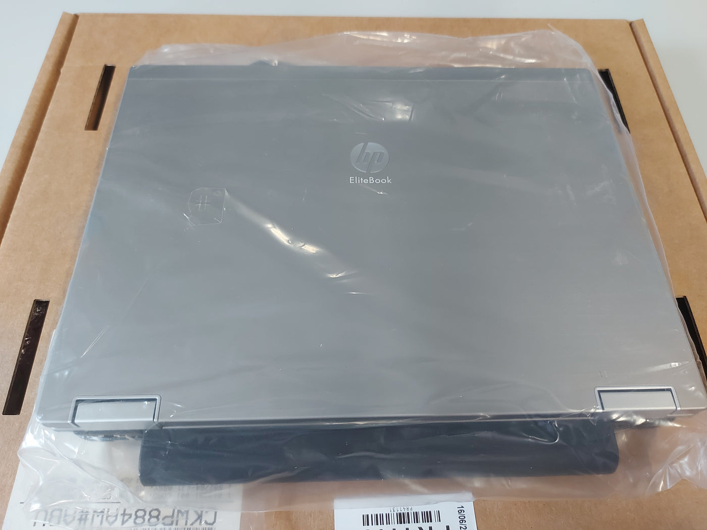 HP Elitebook 2540p 160GB Core i7-L640 2130MHz 2GB RAM 12.1" Laptop ( WP884AW#ABU ) REF