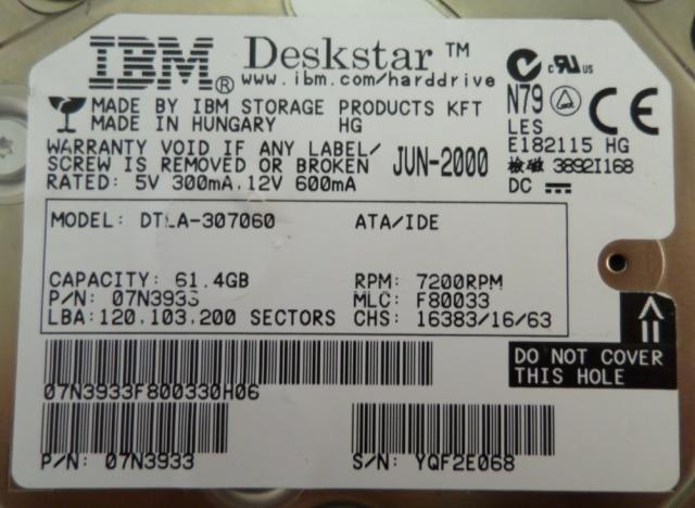 MC0105_07N3933_IBM 61.4Gb IDE 7200rpm 3.5in HDD - Image3