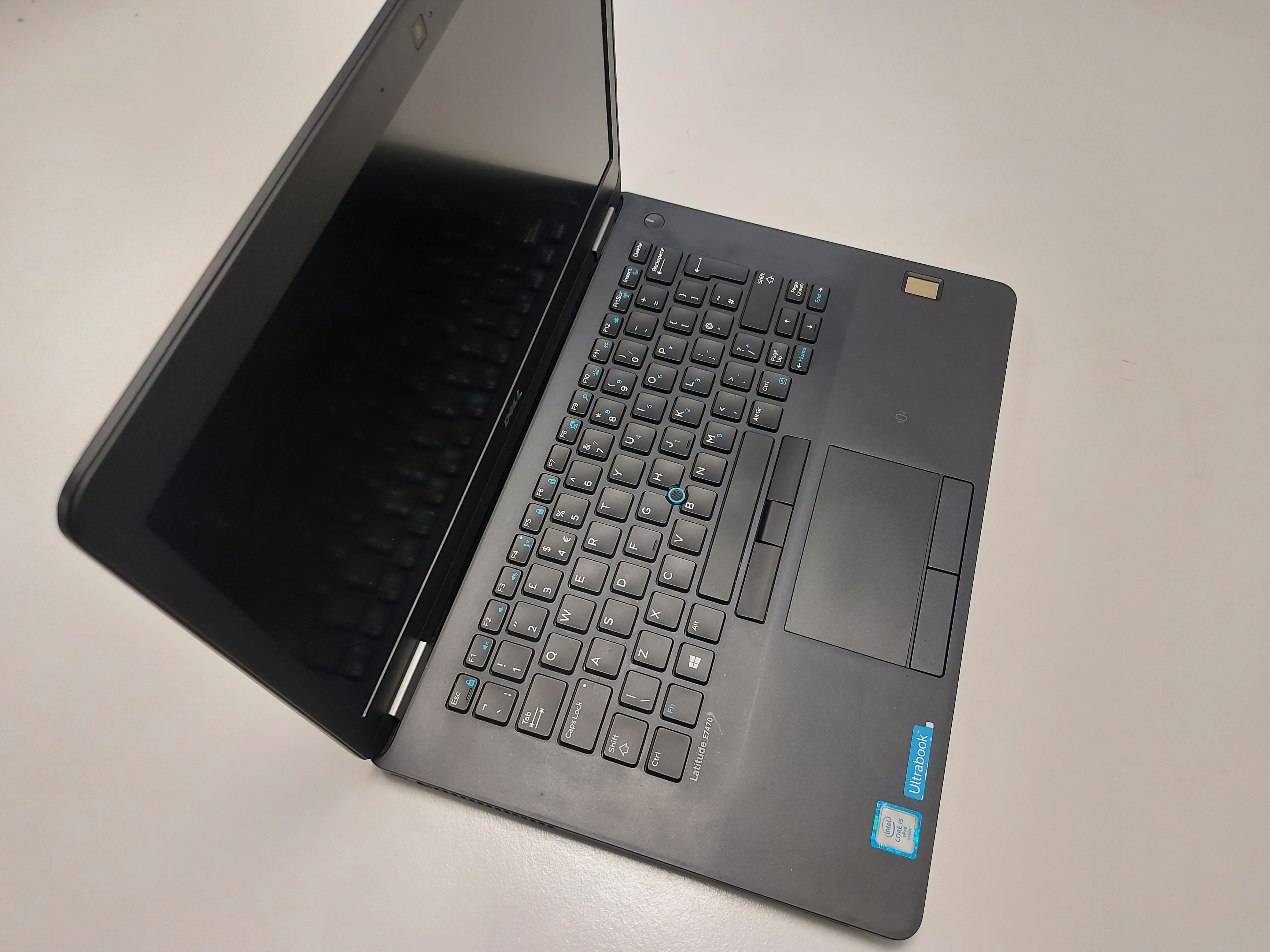 Dell Latitude E7470 128GB HDD Core i3 8GB RAM 14" Laptop ( E7470 W6KMH A00 ) USED