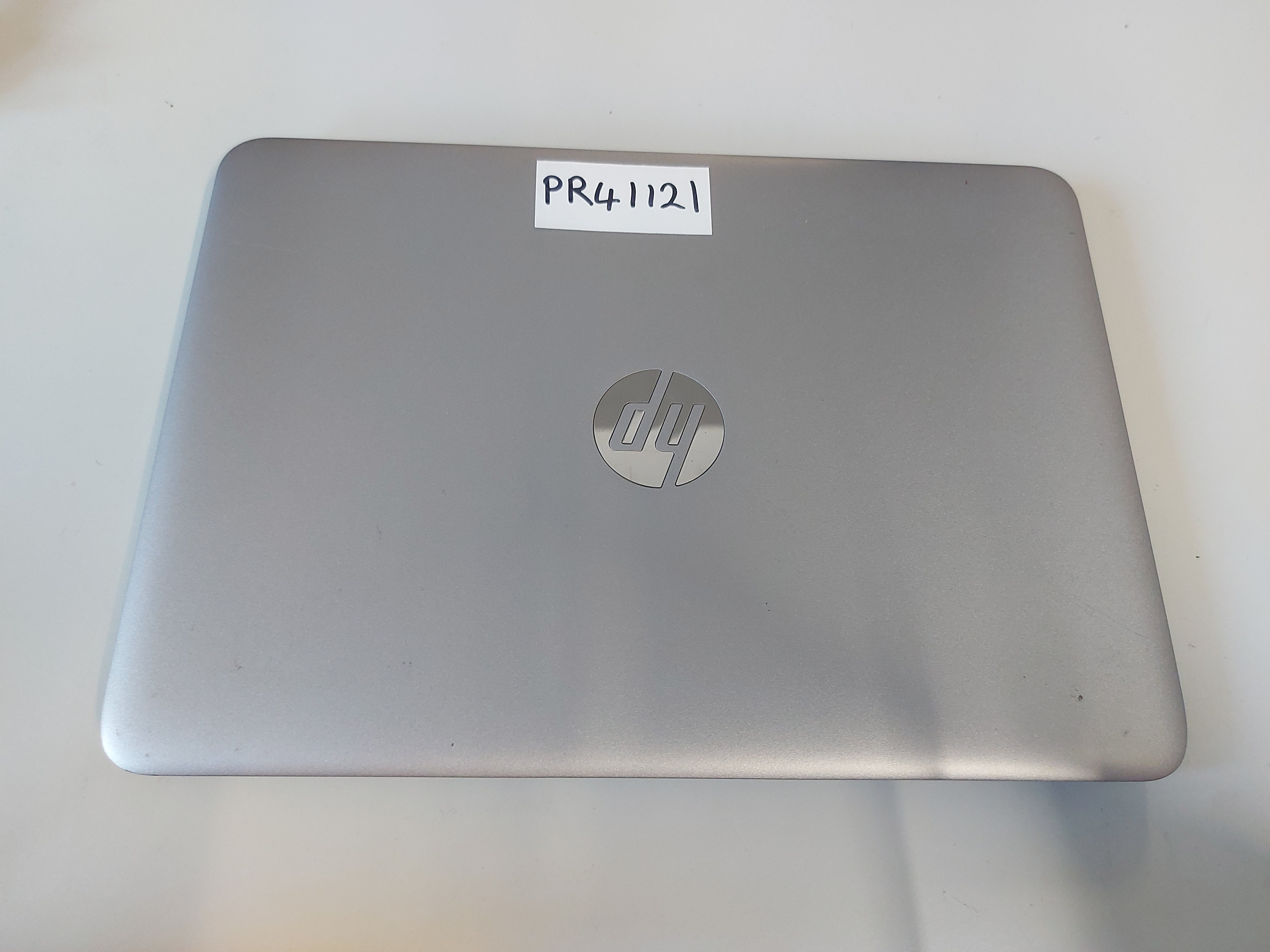 HP Elitebook 820 G3 250GB HDD Core i5-6200U 2300MHz 8GB RAM 12.5" Laptop ( Y8Q82ET#ABU ) USED