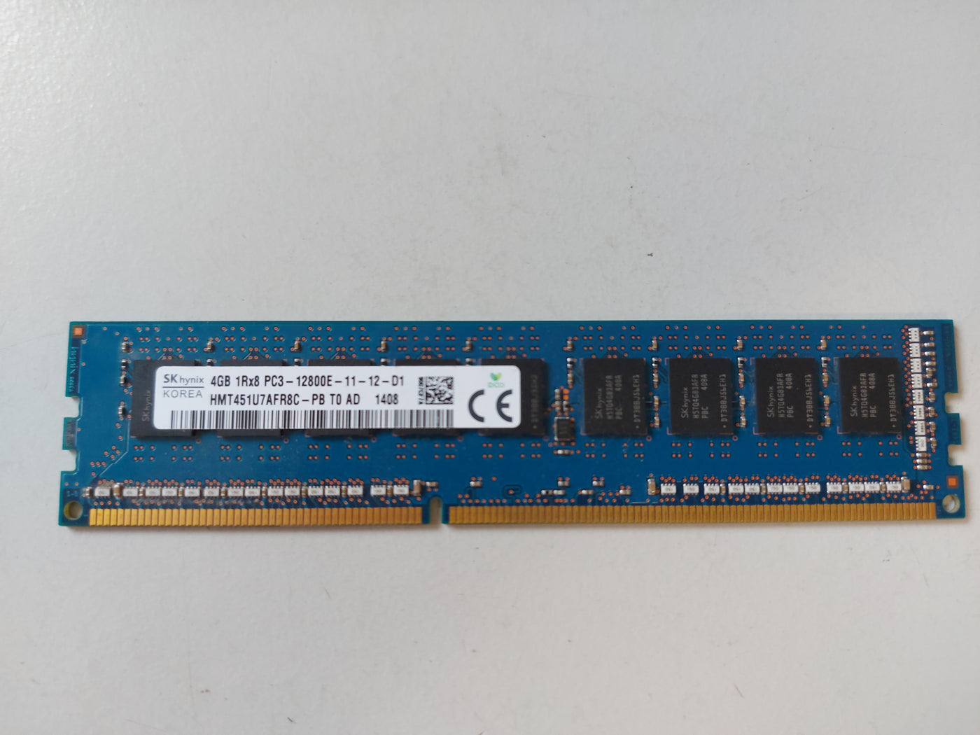 Hynix HP 4GB PC3-12800 DDR3-1600MHz ECC Unbuffered CL11 240-Pin DIMM 1.35V Low Voltage Single Rank Memory Module ( HMT451U7AFR8C-PB T0 733019-581 ) REF