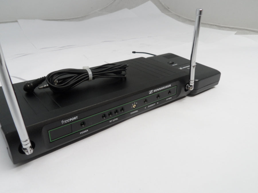 FreePort Diversity Receiver & Bodypack Transmitter  ONLY ( FreePort SK2-E EM1-E  USED)