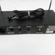 FreePort Diversity Receiver & Bodypack Transmitter  ONLY ( FreePort SK2-E EM1-E  USED)