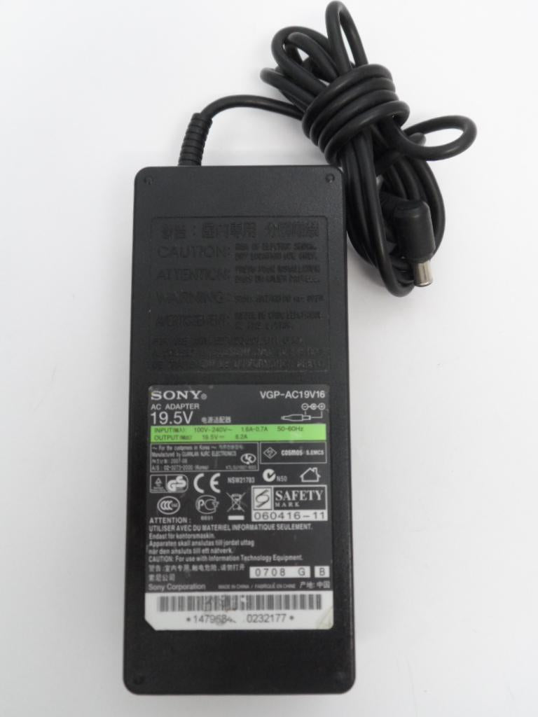 Sony AC Power Adapter ( VGP-AC19V16  USED )