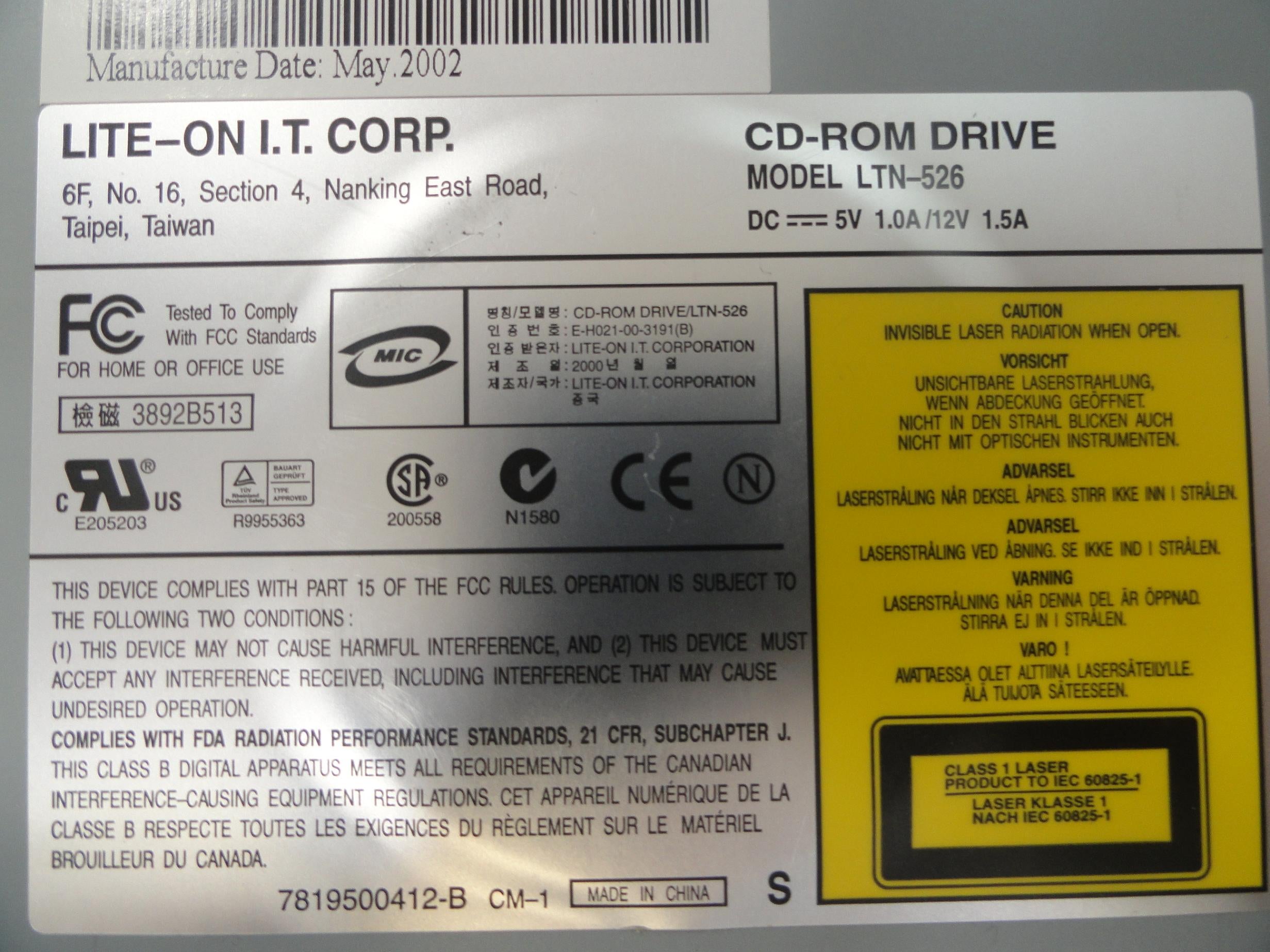 Lite-On I.T. Corp 52x CD-Rom Drive ( LTN-526 LTN-526    LiteOn )