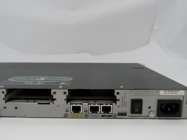 Cisco 2600 Series Network Router ( 47-5657-01 2610   Cisco )