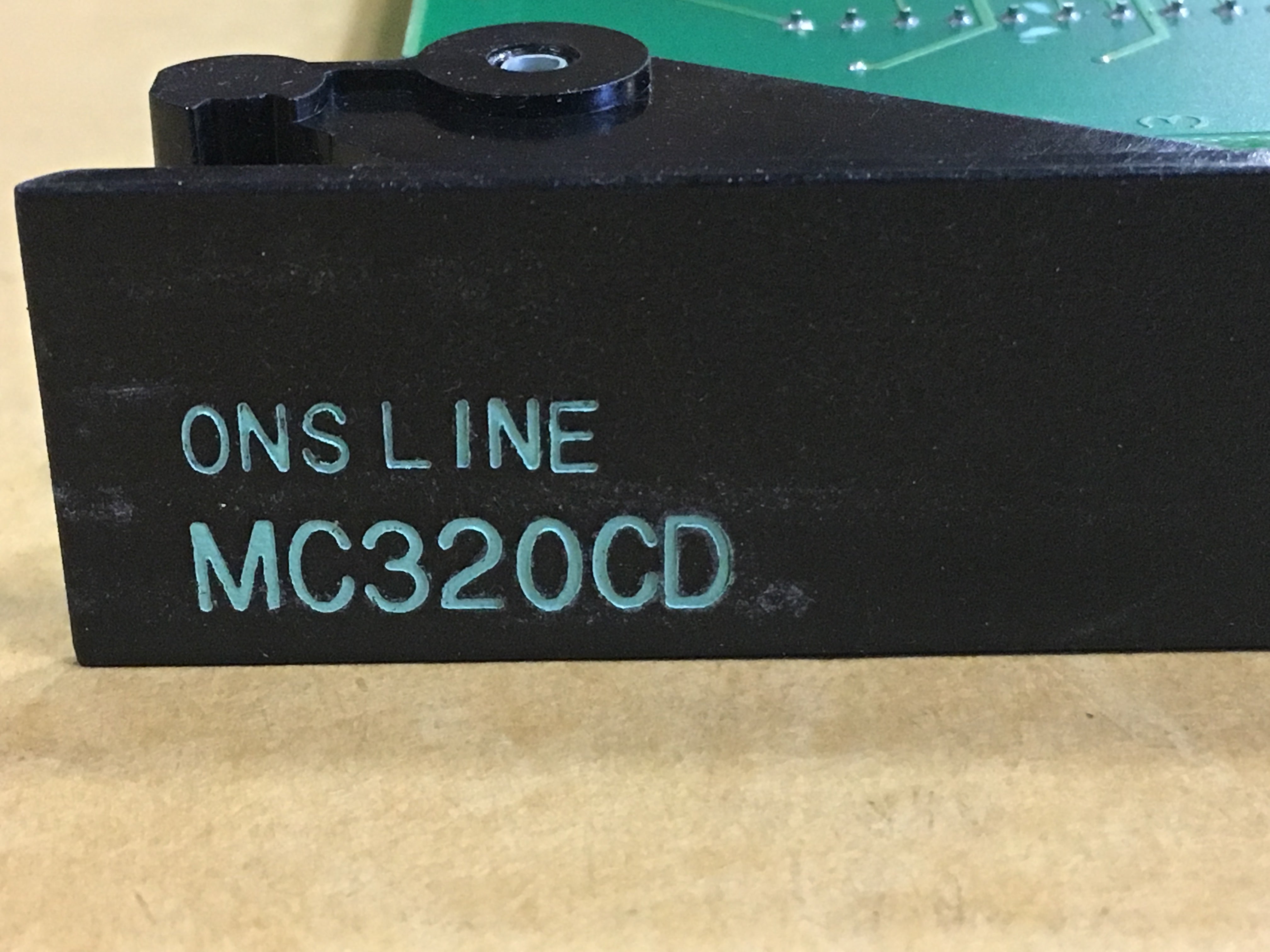MITEL MC320CD SX2000 ONS CLIP LINE CARD ( MC320CD, SX2000, 1073203CDRD USED )