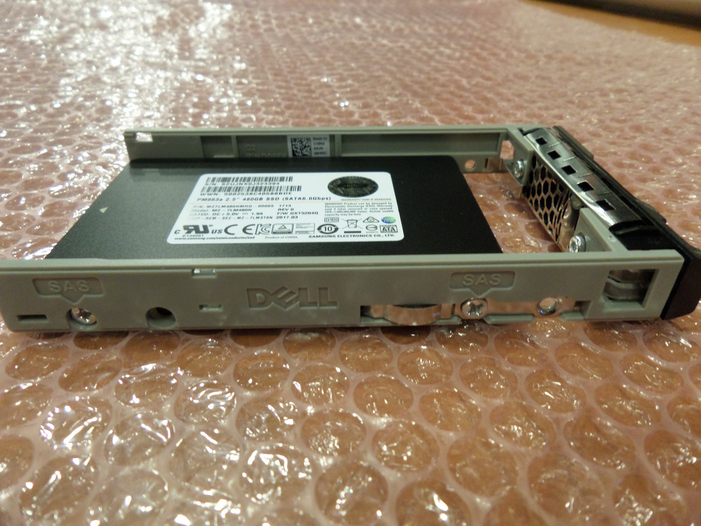 Origin Storage 480GB 2.5" SATA 480GB - solid state drives Serial ATA III, 2.5"( PN DELL480EMLCRI S16 NOB )
