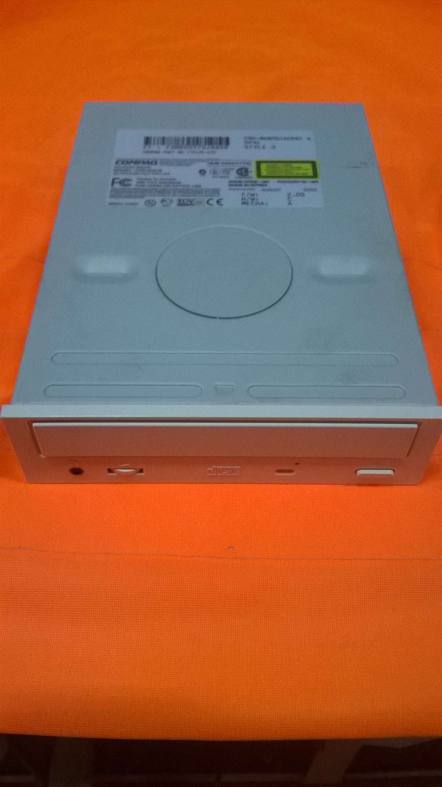 Compaq 48x CD-ROM Drive ( CRD-8481B   Compaq PN 176135-670 )