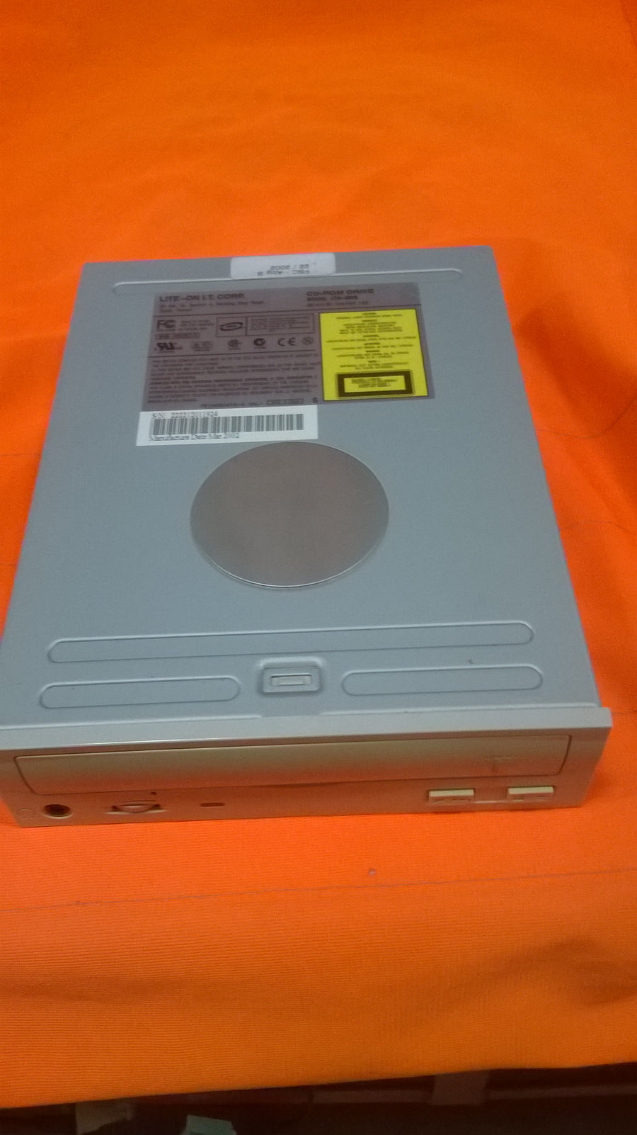 Lite-On 48x Internal IDE CD ROM Black ( LTN-486S  176135-ED0 LTN-486S-CA2   Lite-On Compaq )